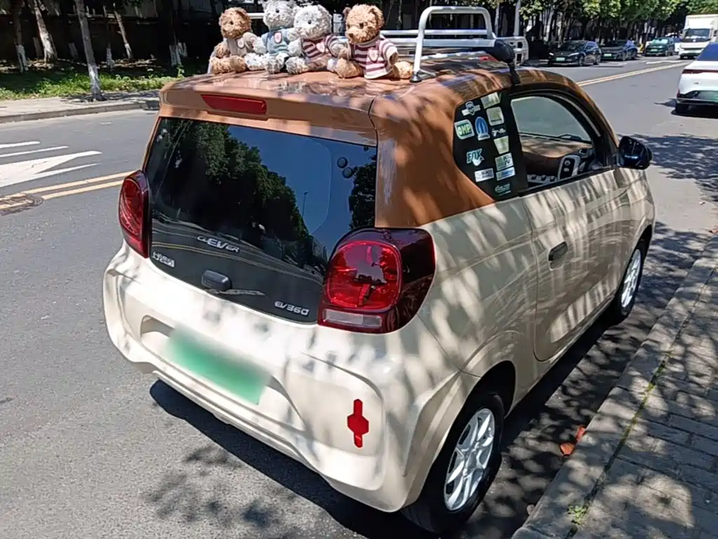 Roewe Clever — миниатюра 7