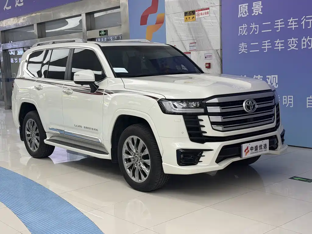 Toyota Land Cruiser — миниатюра 2