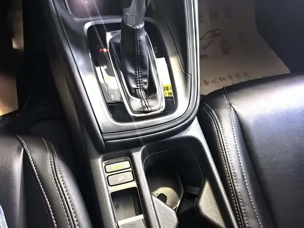 Honda Vezel — миниатюра 7
