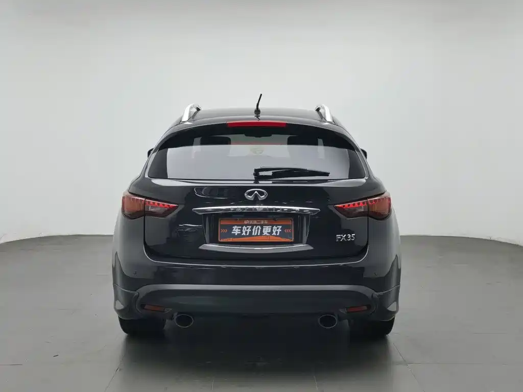 Infiniti FX — миниатюра 4