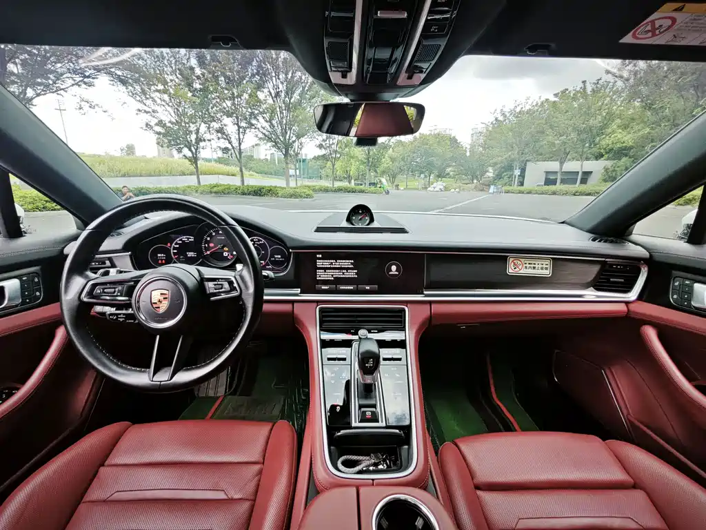 Porsche Panamera — миниатюра 9