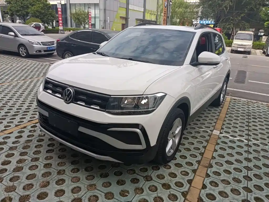 Volkswagen T-Cross — миниатюра 2