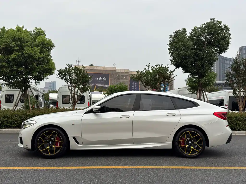 BMW 6 Series GT — миниатюра 4