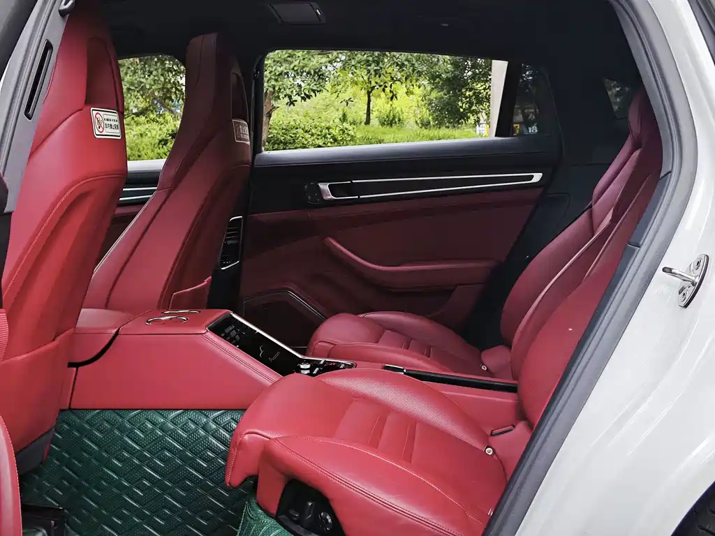 Porsche Panamera — миниатюра 17
