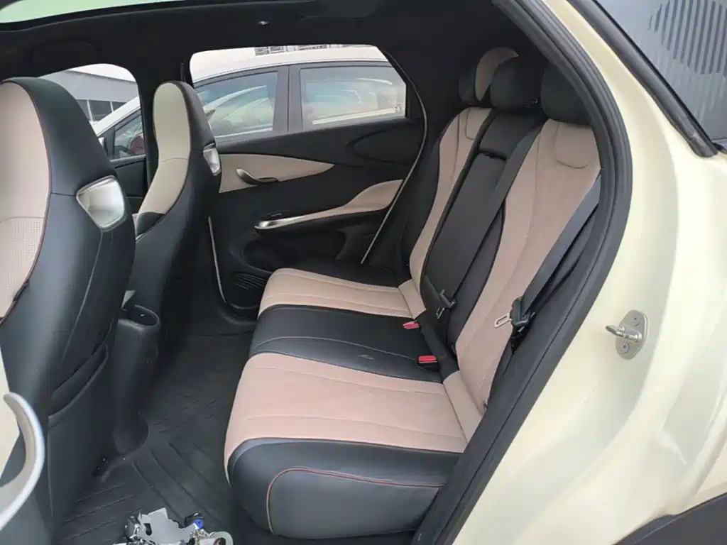 BYD Dolphin — миниатюра 17