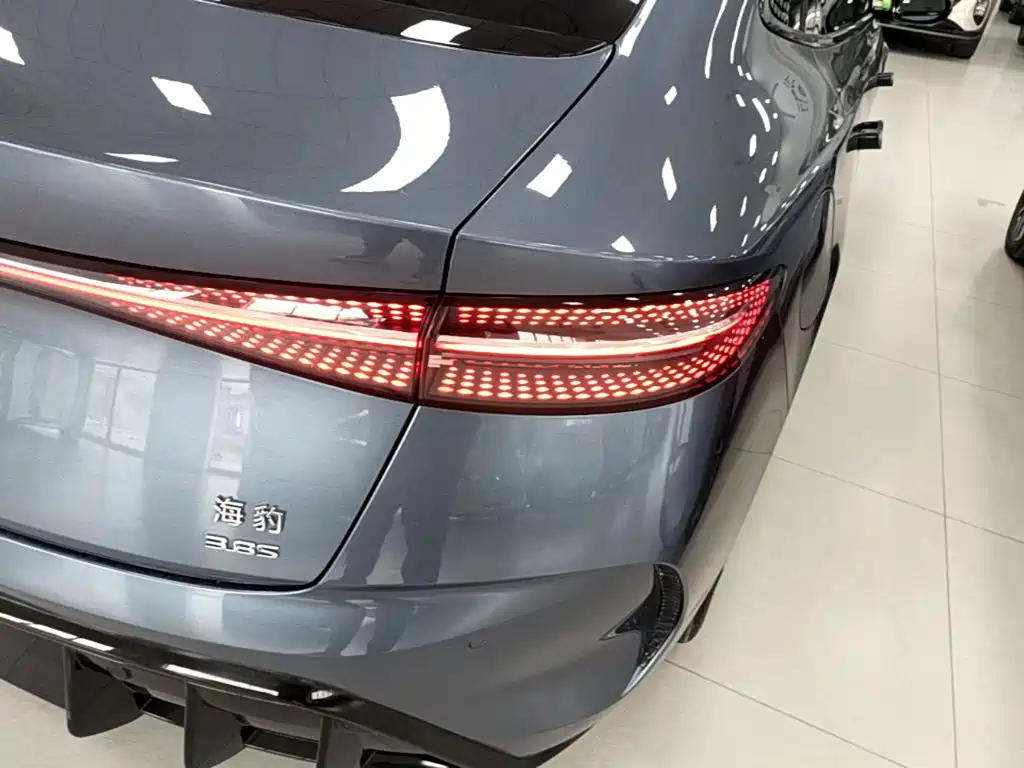 BYD Seal — миниатюра 8