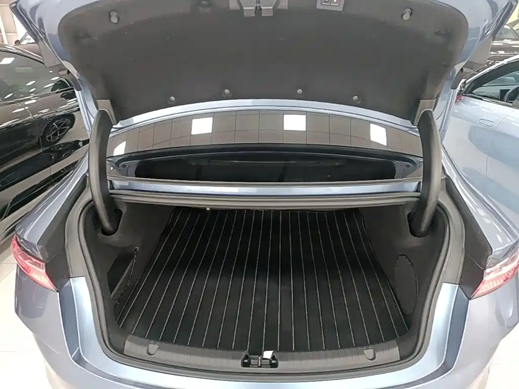 BYD Seal — миниатюра 19