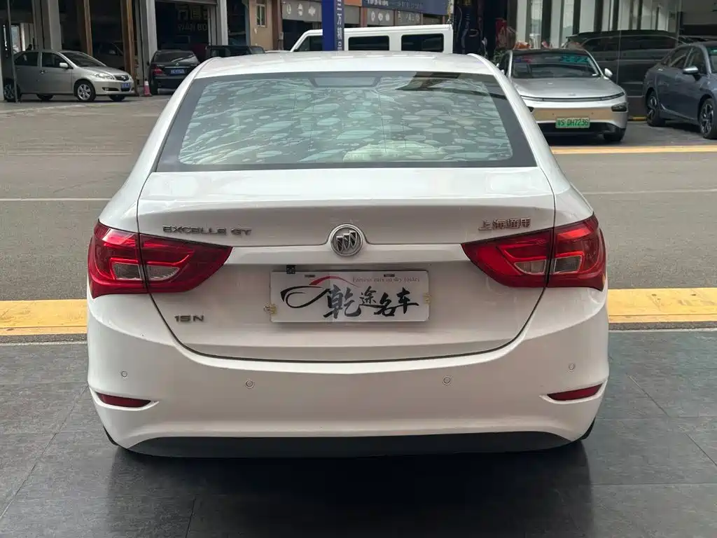 Buick Excelle — миниатюра 7