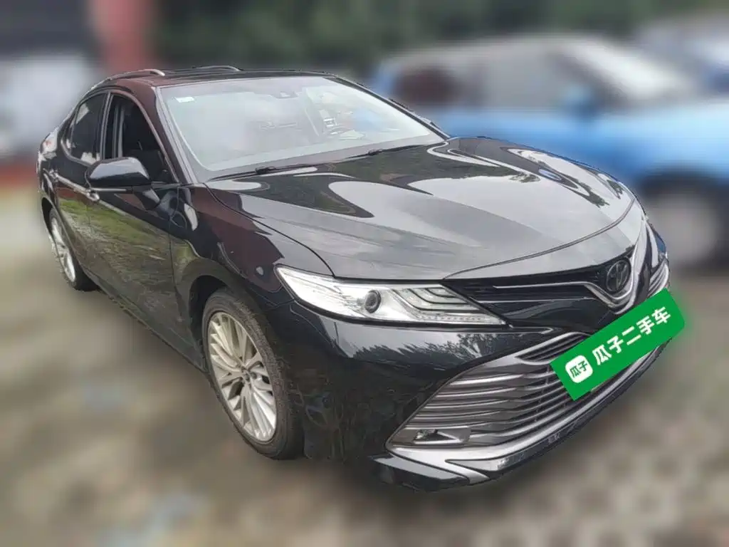 Toyota Camry — миниатюра 6