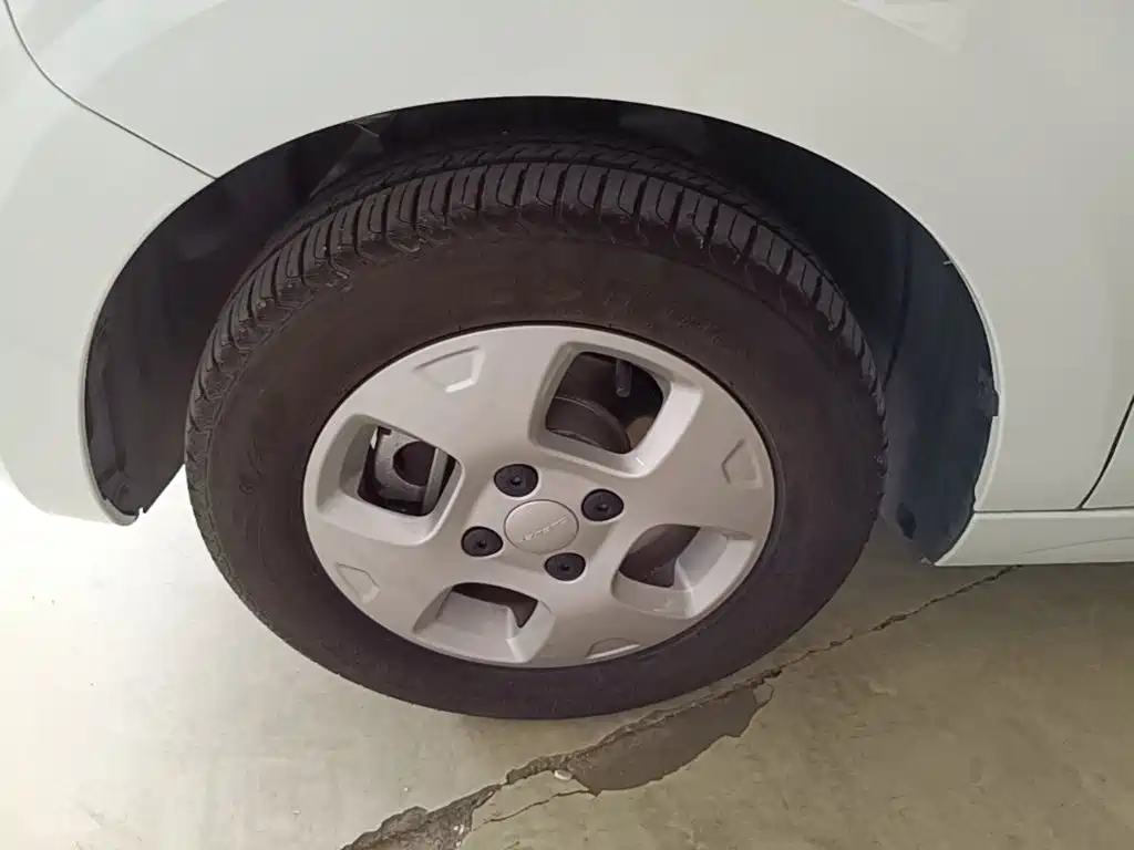 Roewe Clever — миниатюра 23