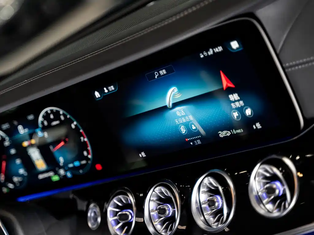 MERCEDES-BENZ AMG GT