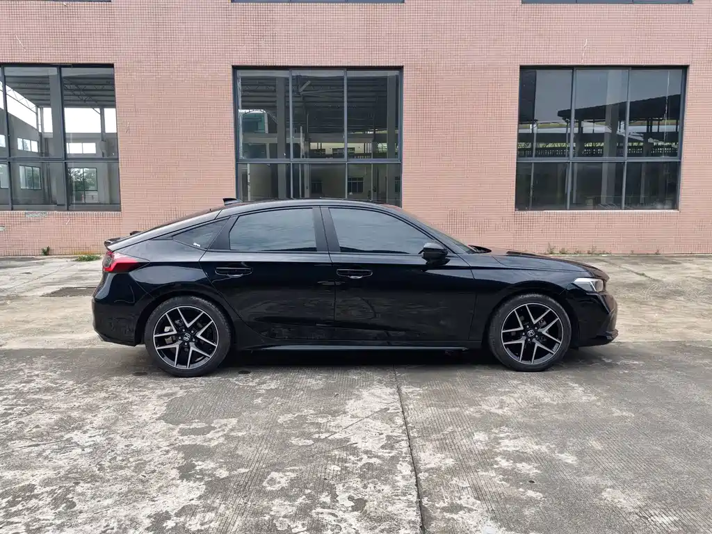 Honda Civic — миниатюра 4