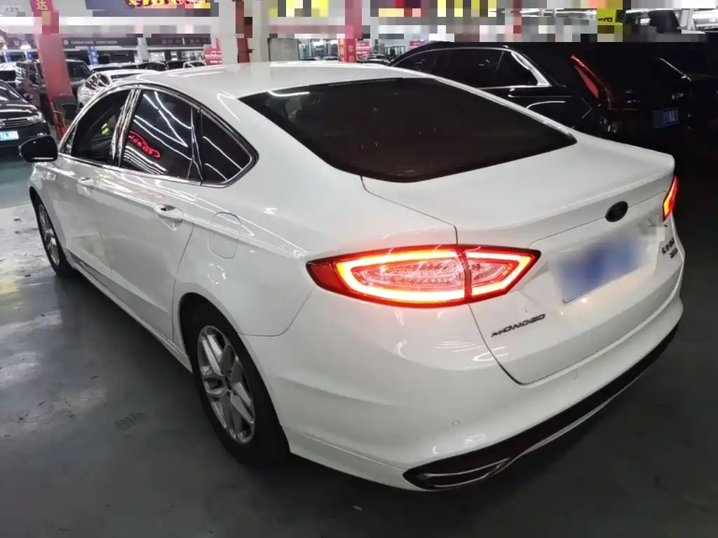 Ford Mondeo — миниатюра 5