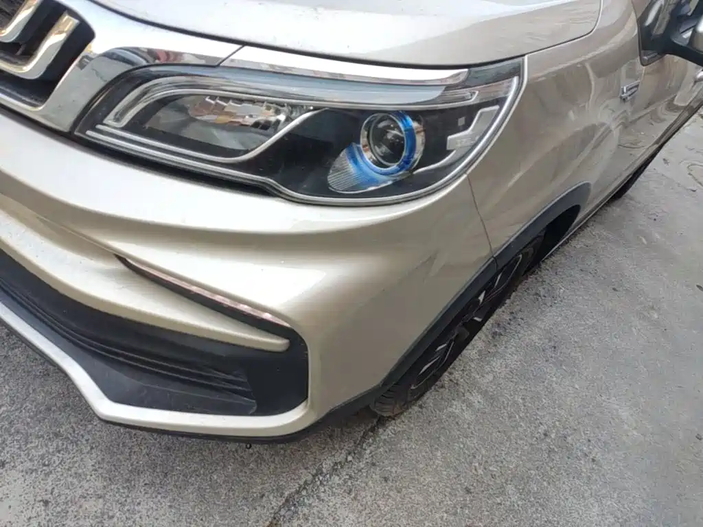 Geely Vision X3 — миниатюра 24