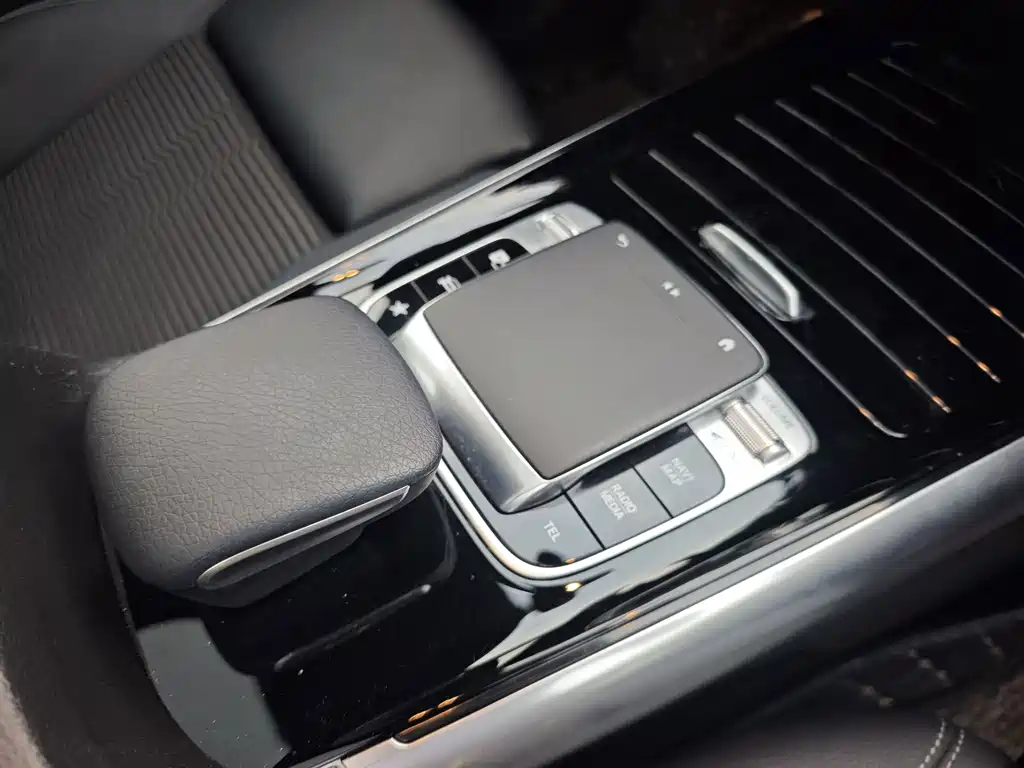 Mercedes-Benz B-Class — миниатюра 14