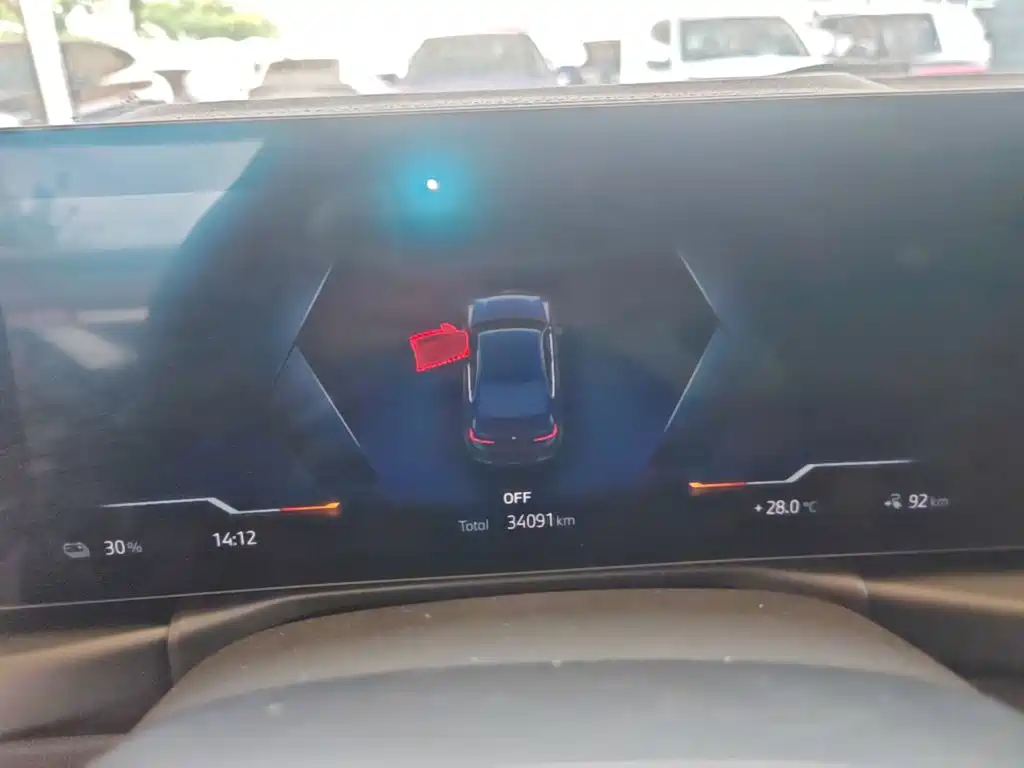 BMW i3 — миниатюра 12