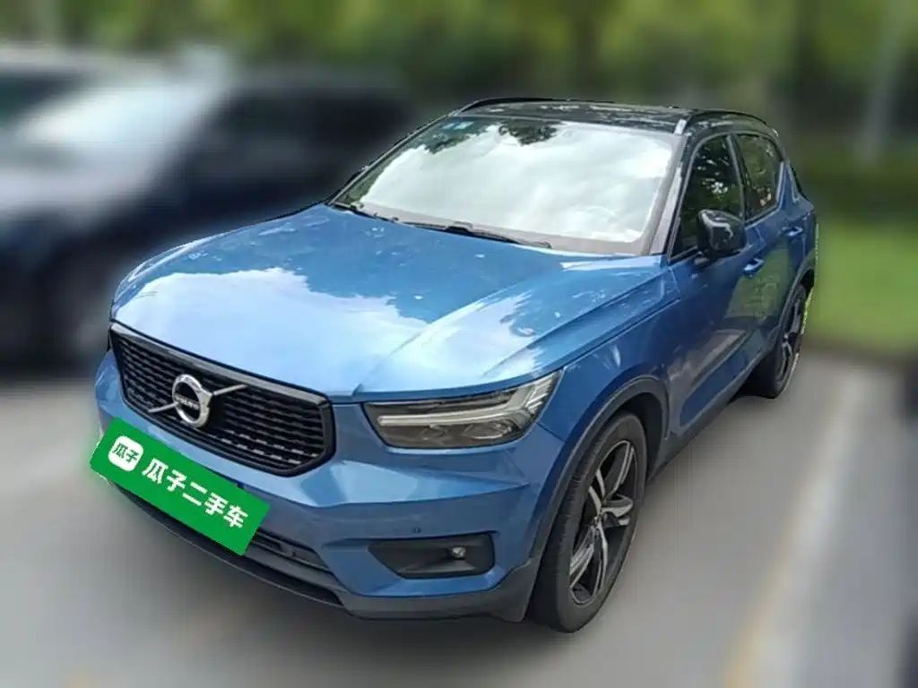 Volvo XC40 — миниатюра 3