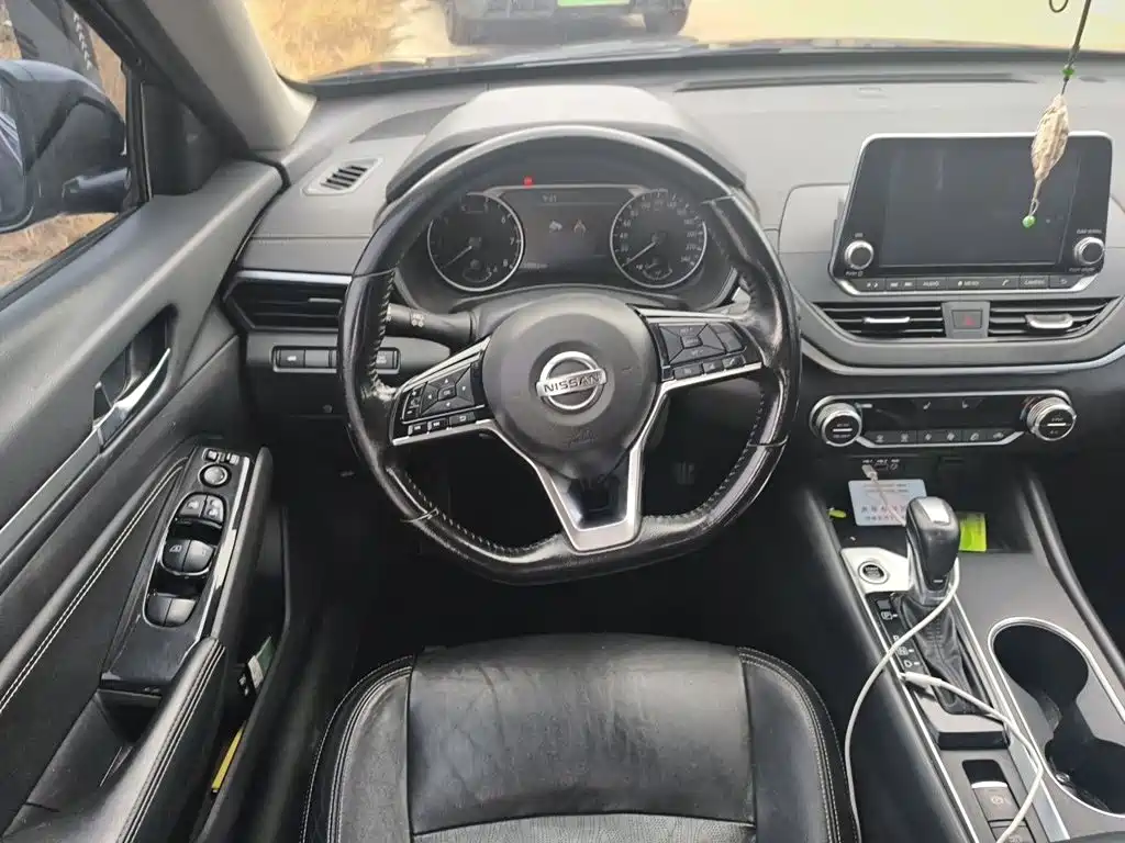 Nissan Teana — миниатюра 3