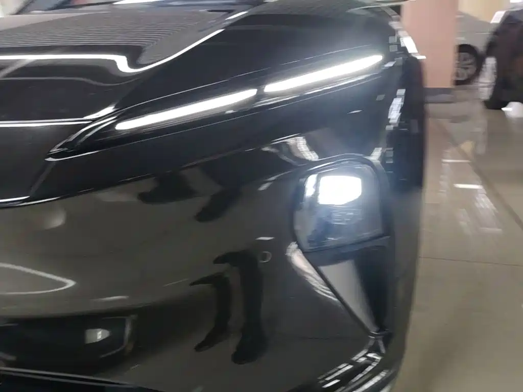NIO ET5 — миниатюра 24