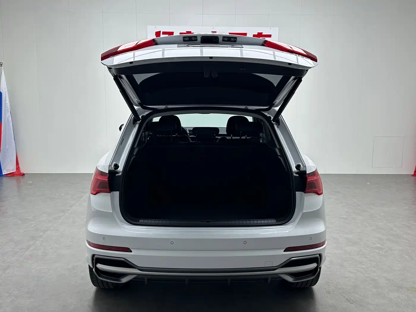 Audi Q3 2022 Белый из Китая, фото 5