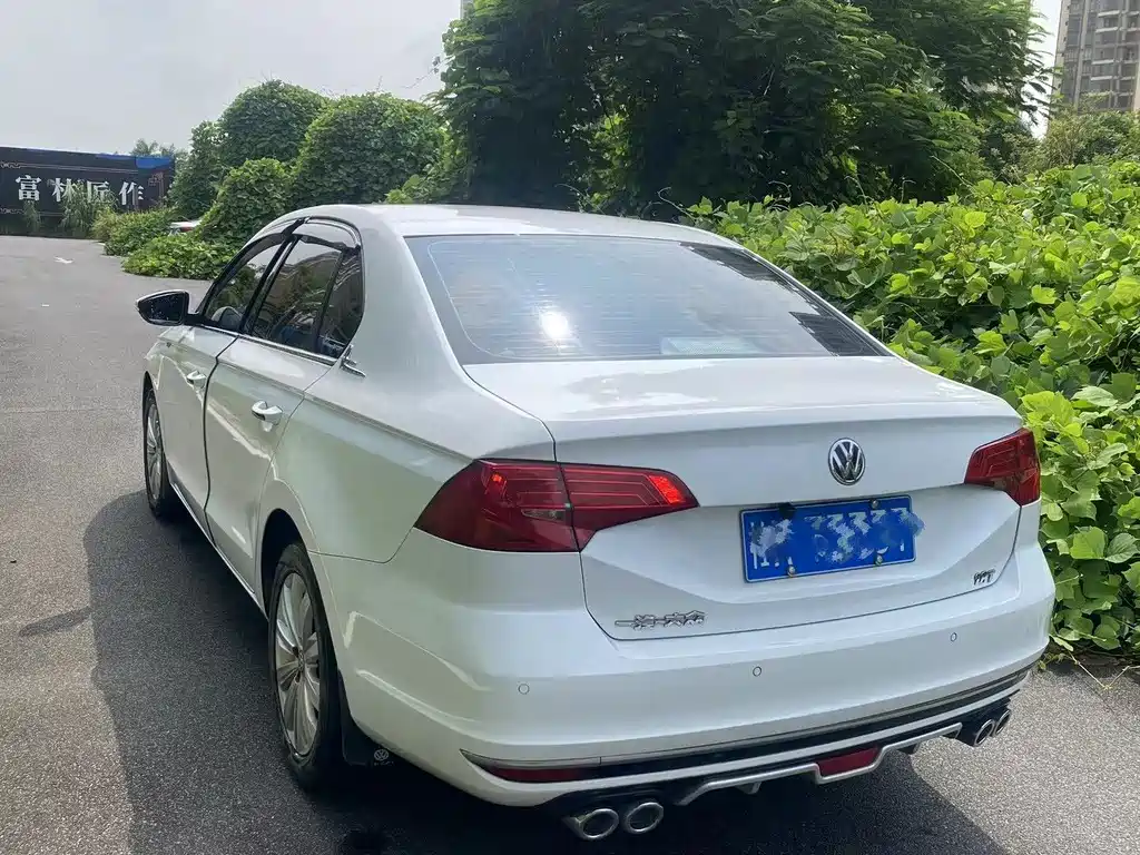 Volkswagen Bora — миниатюра 5