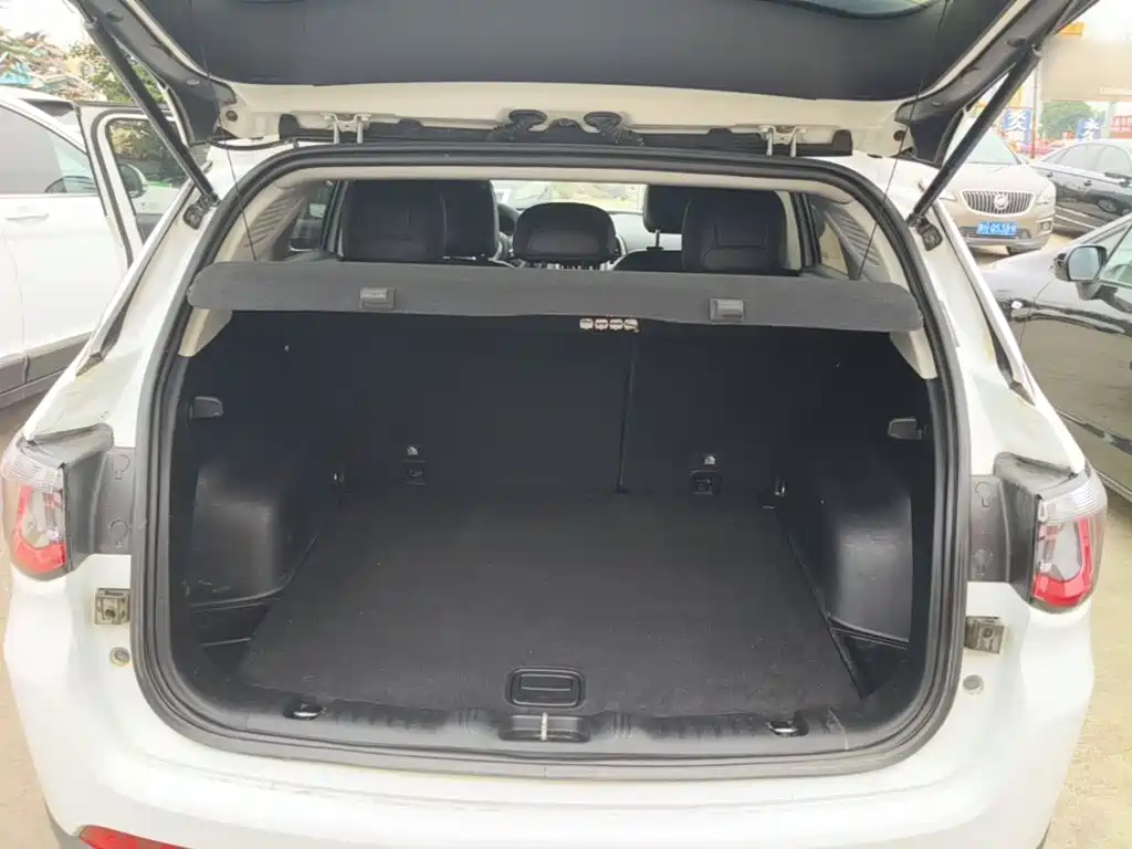 Jeep Compass — миниатюра 19