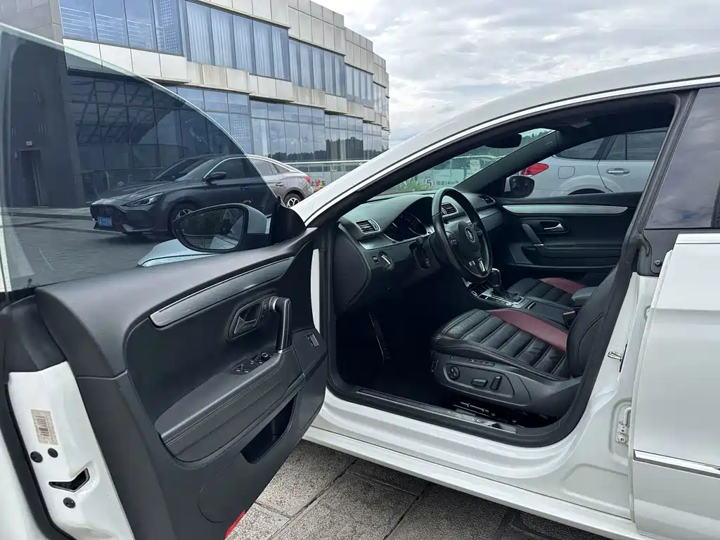 Volkswagen CC — миниатюра 16