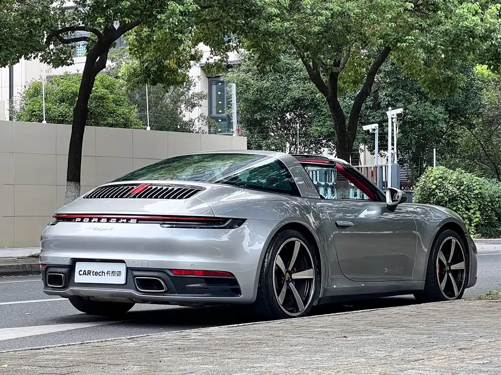 Porsche 911 — миниатюра 5