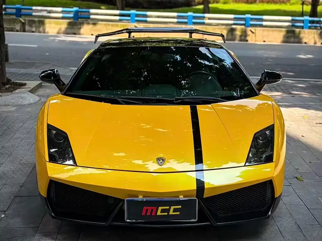 Lamborghini Gallardo 2012 LP 560-4 Gold Edition