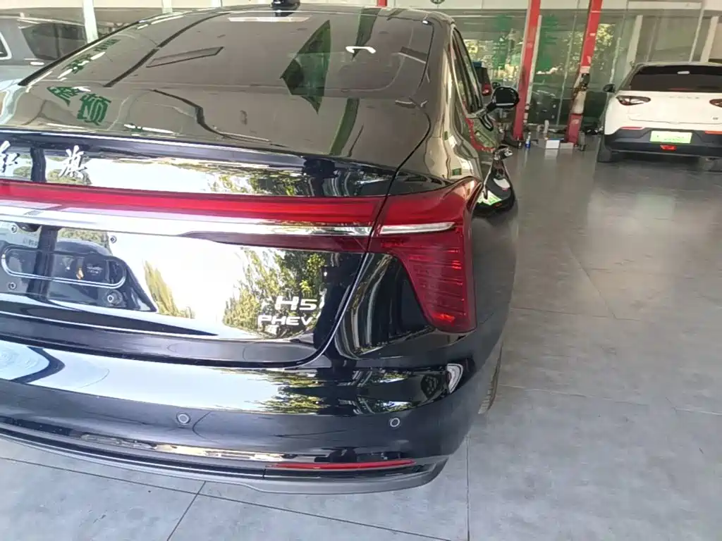 Hongqi Hongqi H5 PHEV — миниатюра 8
