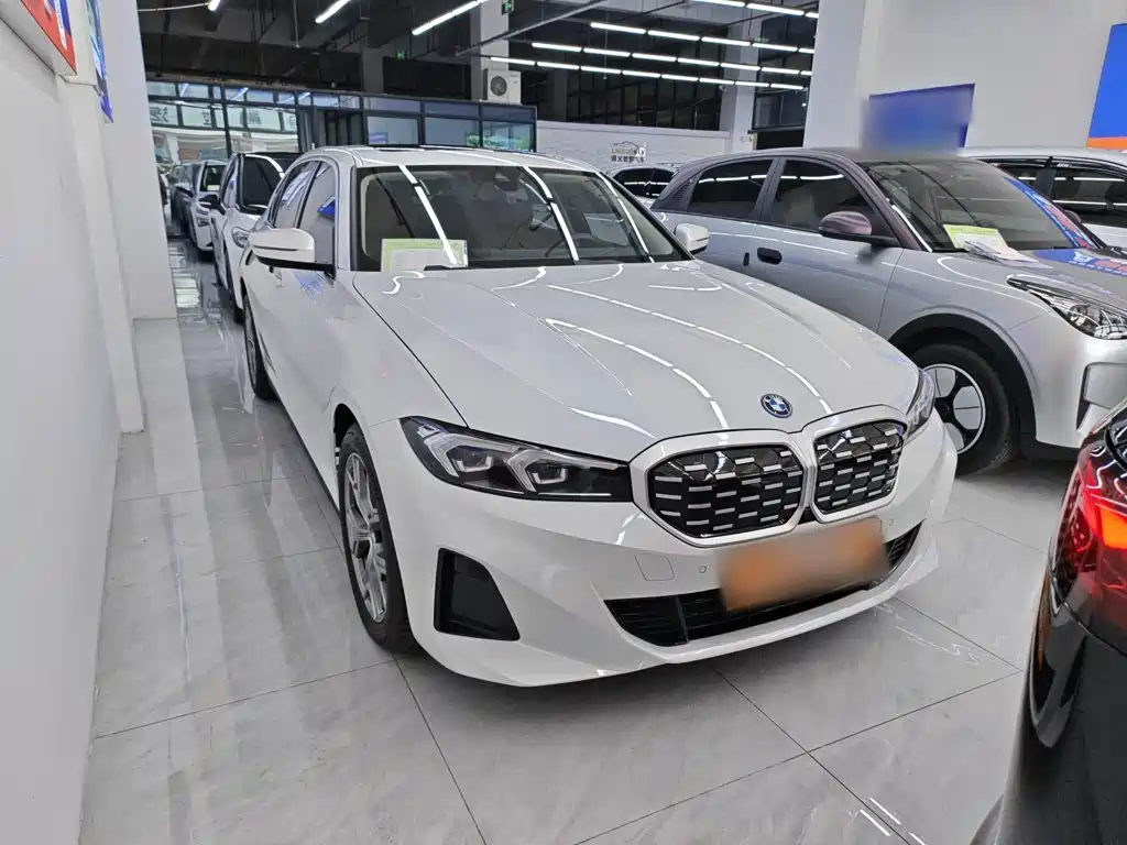 BMW i3 2024 eDrive 35 L