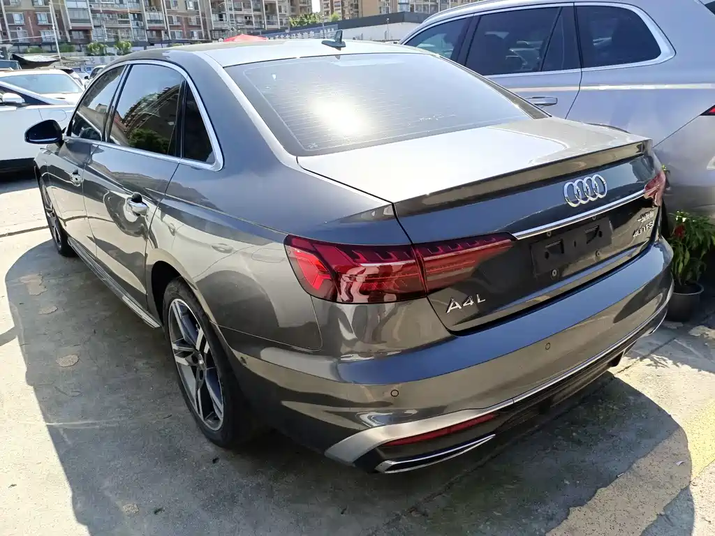 Audi A4L — миниатюра 16