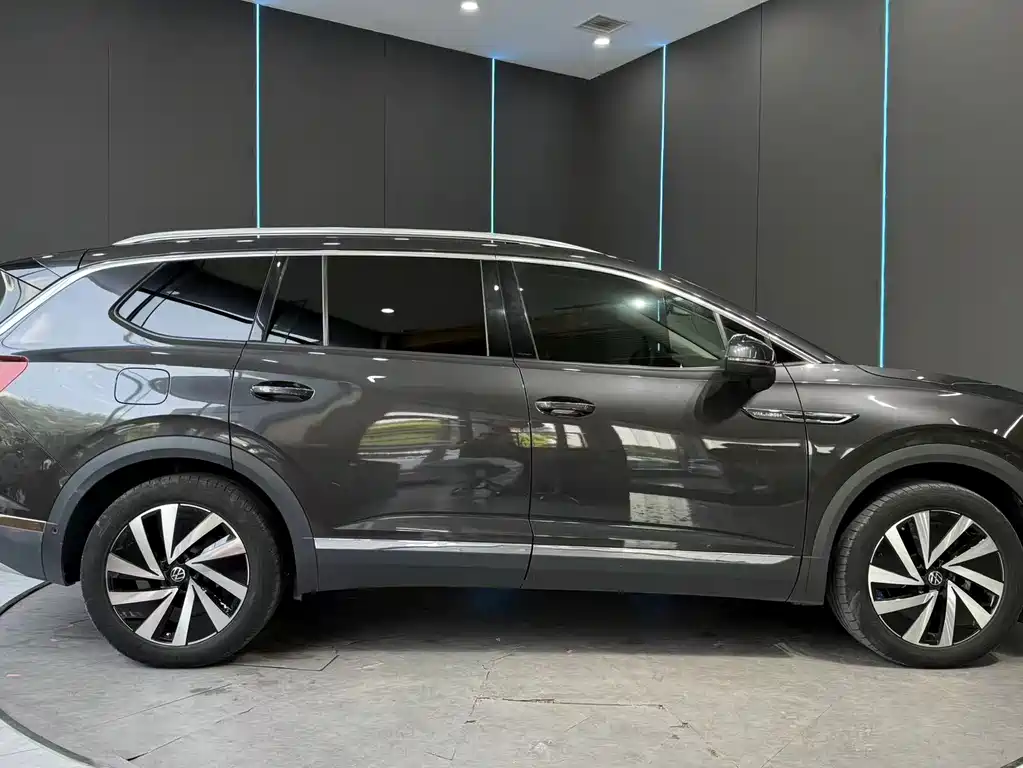 Volkswagen Talagon — миниатюра 4