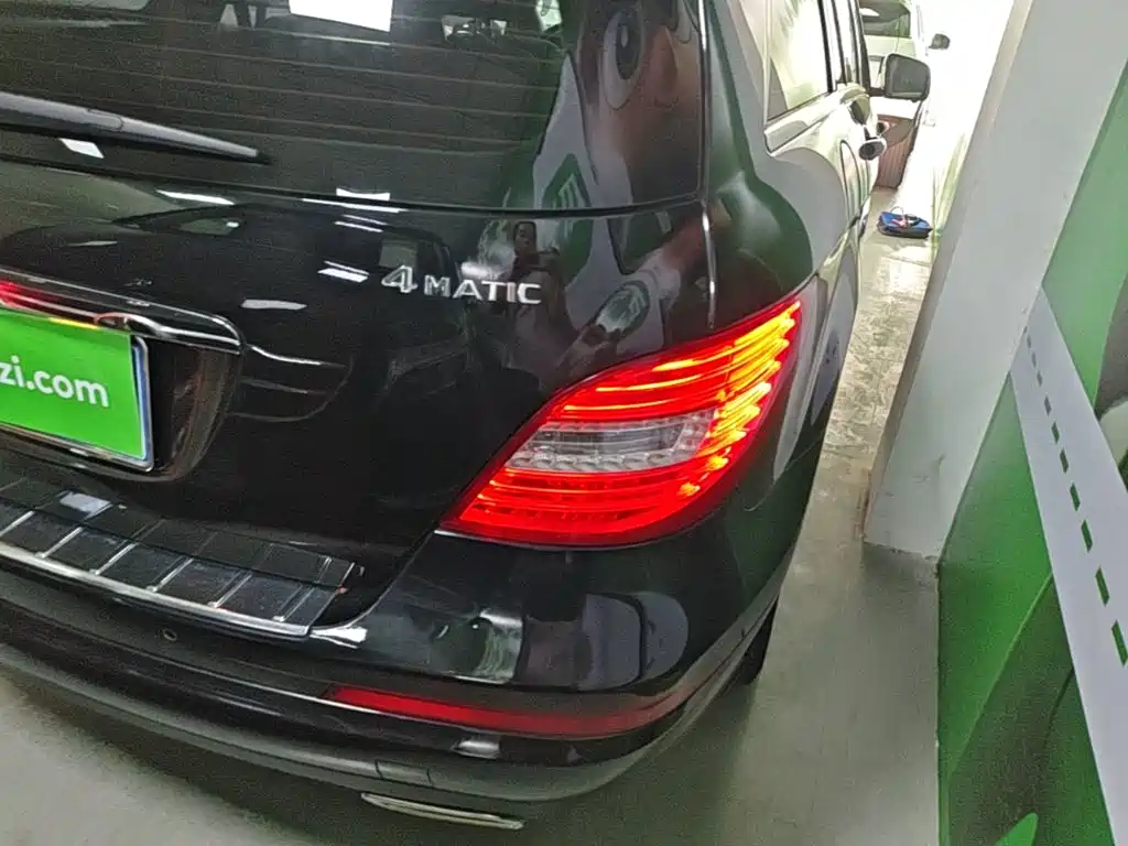 Mercedes-Benz R-Class — миниатюра 8