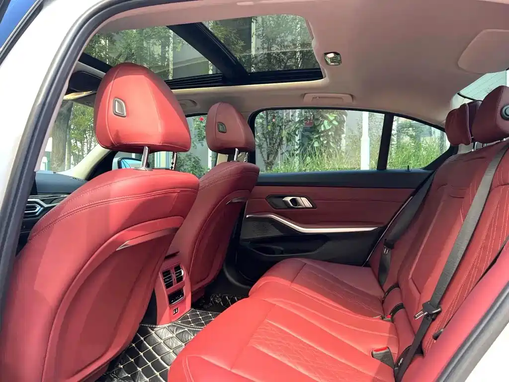 BMW i3 — миниатюра 6