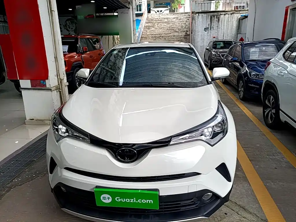 Toyota IZOA — миниатюра 3