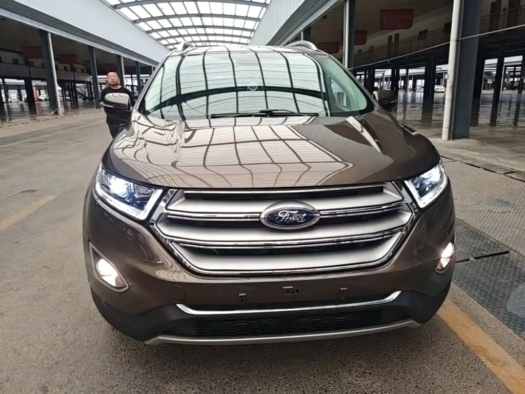Ford Edge — миниатюра 3