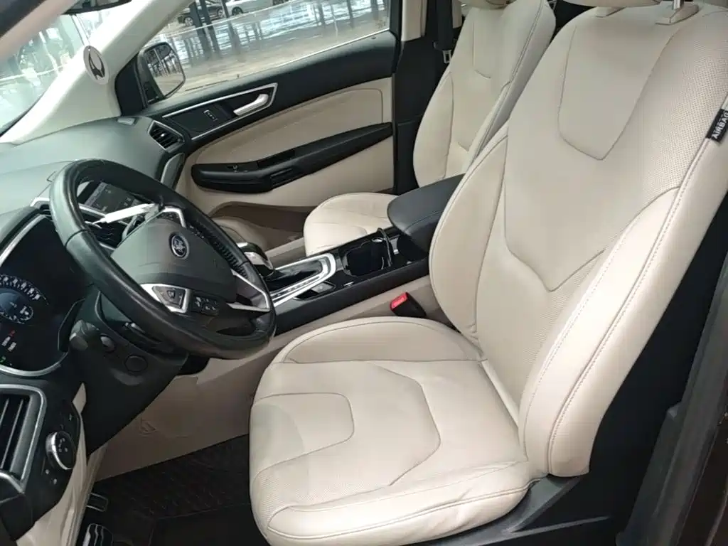 Ford Edge — миниатюра 15