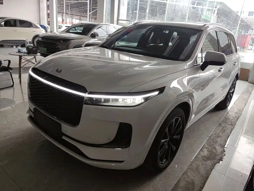 Li Auto Li ONE — миниатюра 2