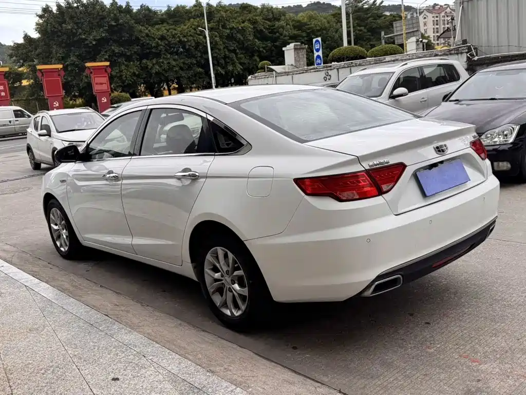 Geely Emgrand GL — миниатюра 6