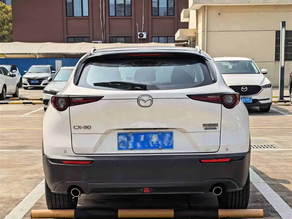 MAZDA CX 30
