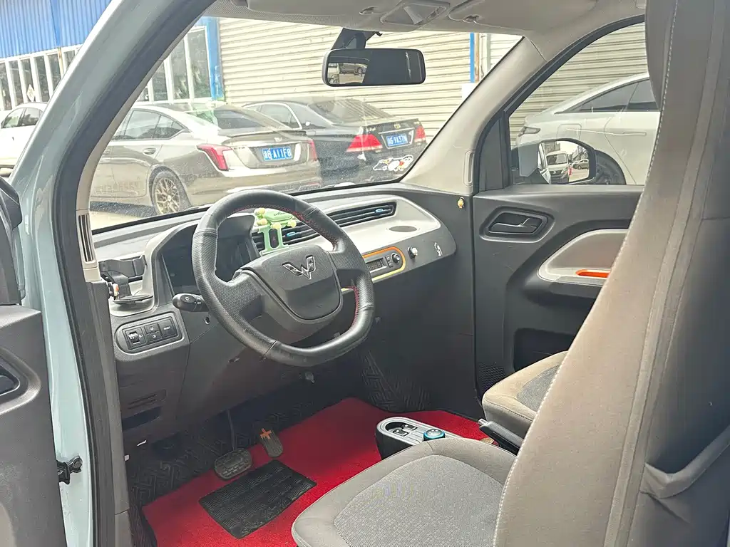 Wuling MINIEV — миниатюра 7
