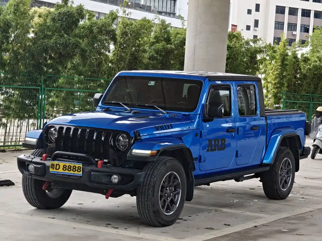 Jeep Gladiator — миниатюра 2