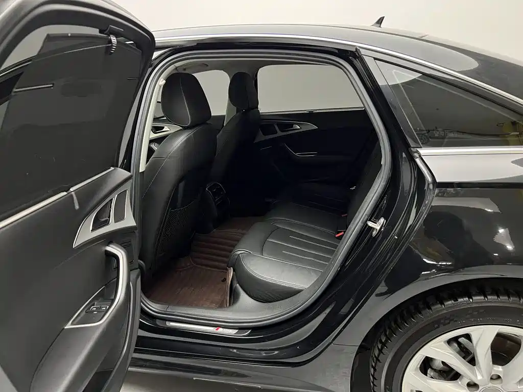 Audi A6L — миниатюра 13
