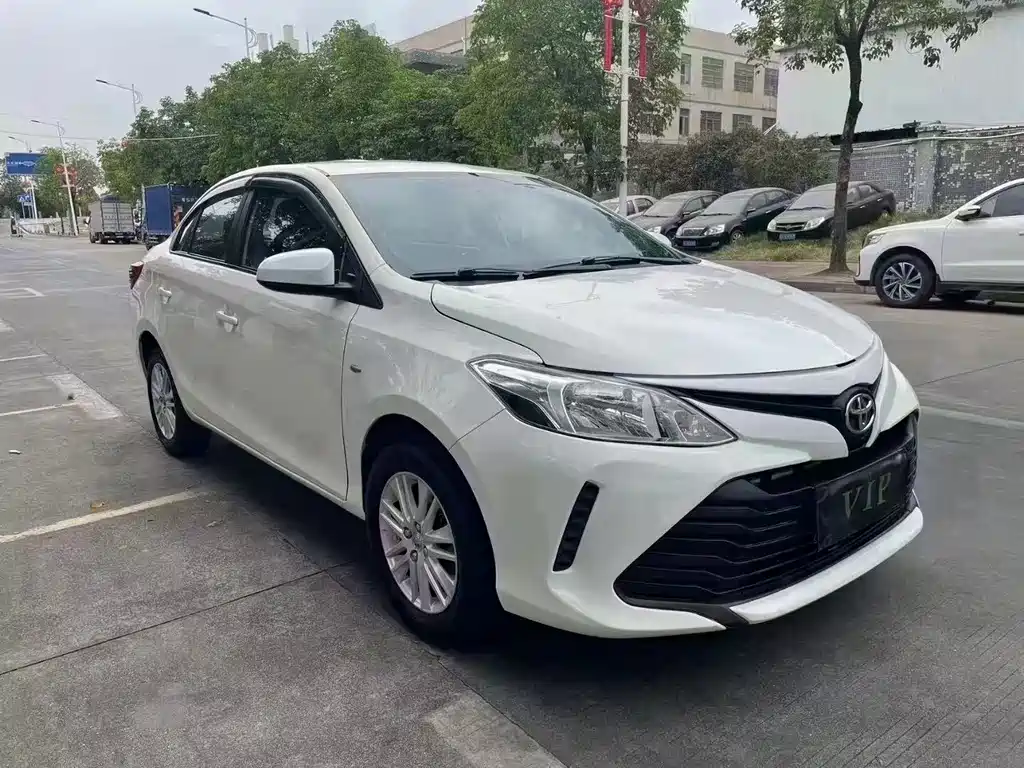 TOYOTA VIOS