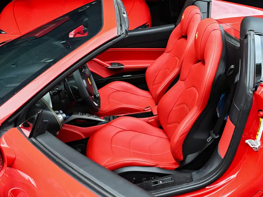 Ferrari 488 — миниатюра 7
