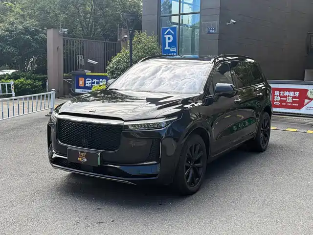 Li Auto ONE