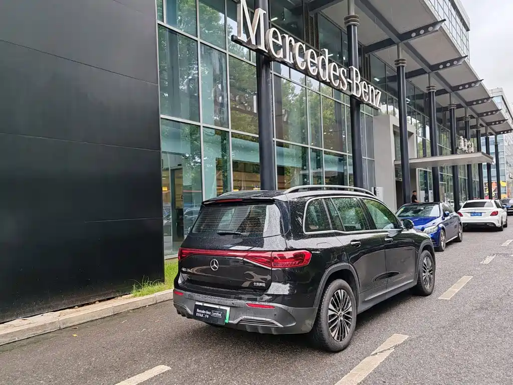 Mercedes-Benz EQB — миниатюра 3
