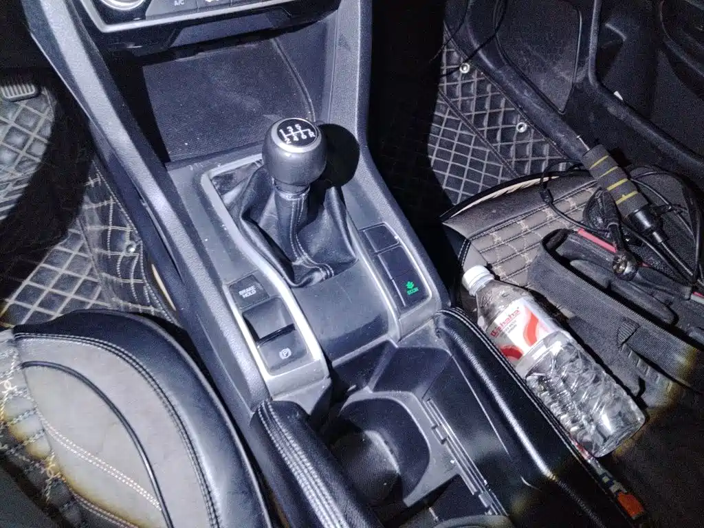 Honda Civic — миниатюра 10