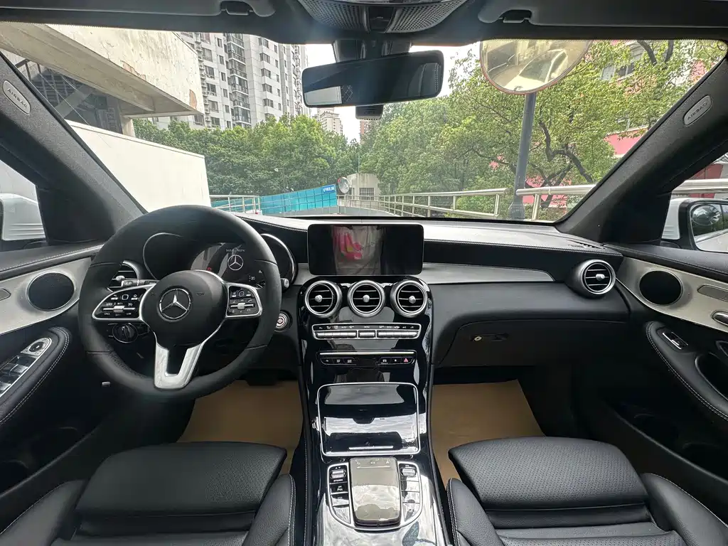 Mercedes-Benz GLC — миниатюра 7